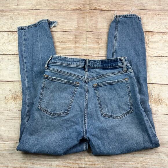 Abercrombie & Fitch Curve Love the Skinny High-Rise - DISTRESSED - Picture 9 of 9